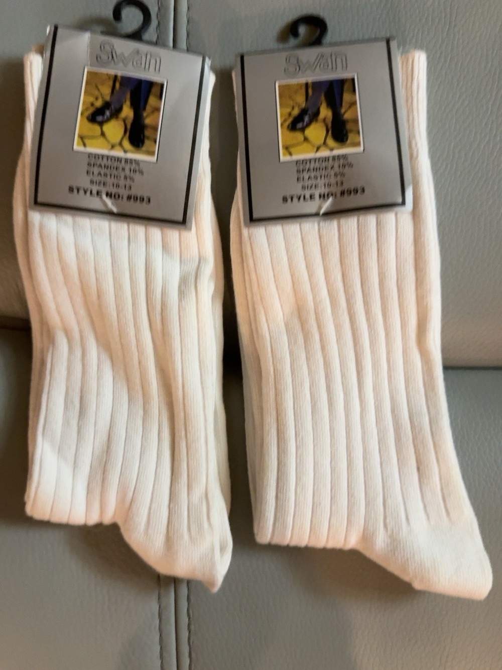 Swan Men’s White Ribbed Crew Dress Socks 2 Pair Size 10-13 NWT Cotton